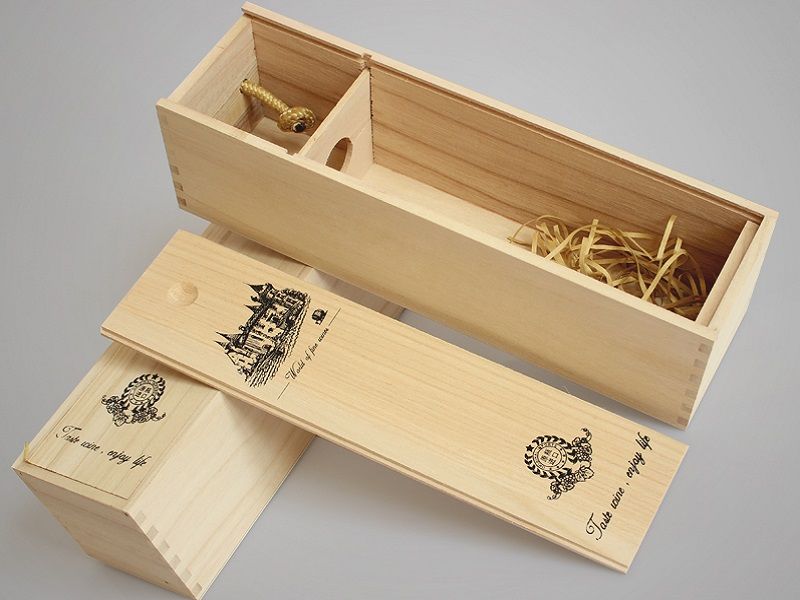 wooden box packaging