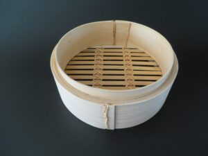 bamboo steamer for dumpling
